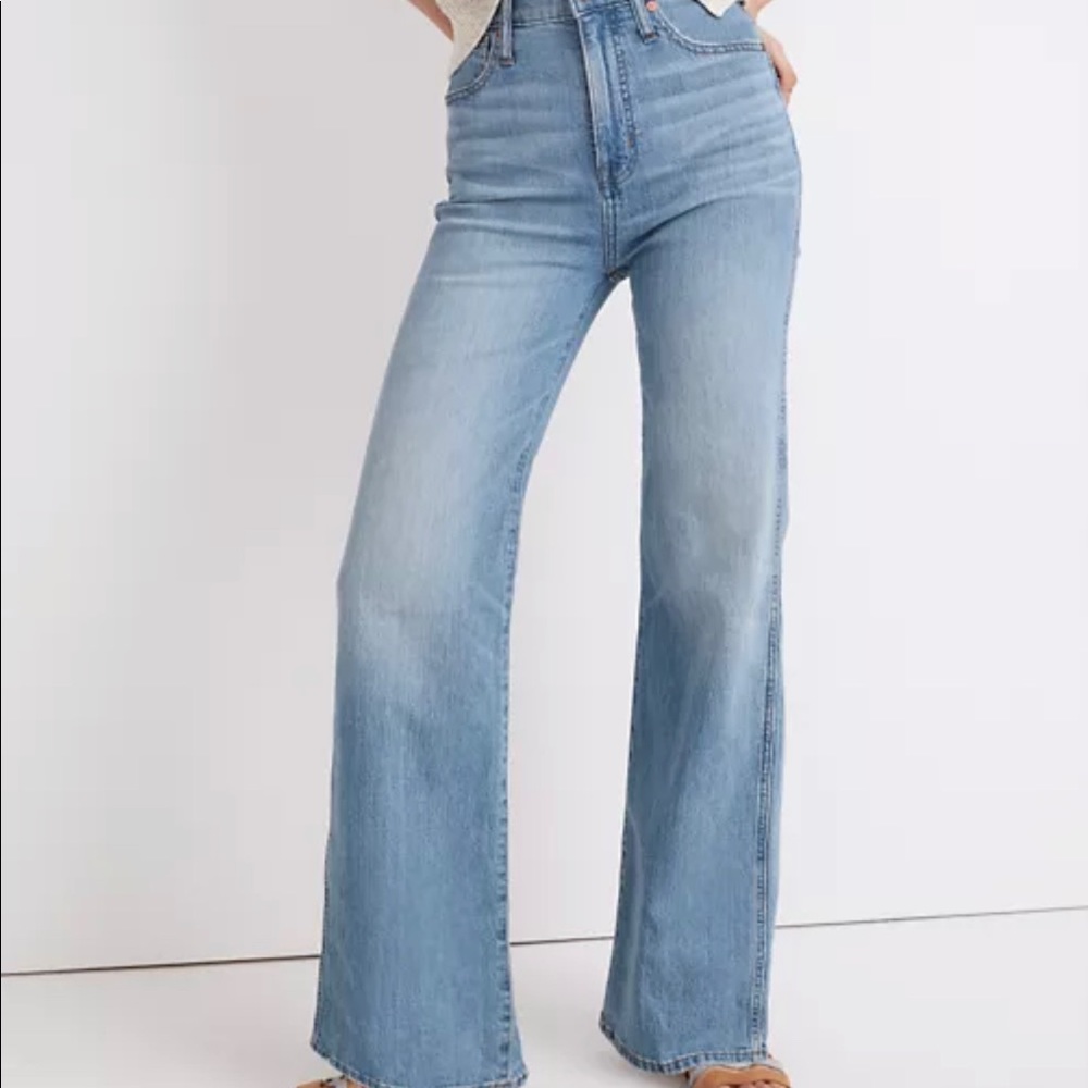 Madewell 11” inch high rise flare